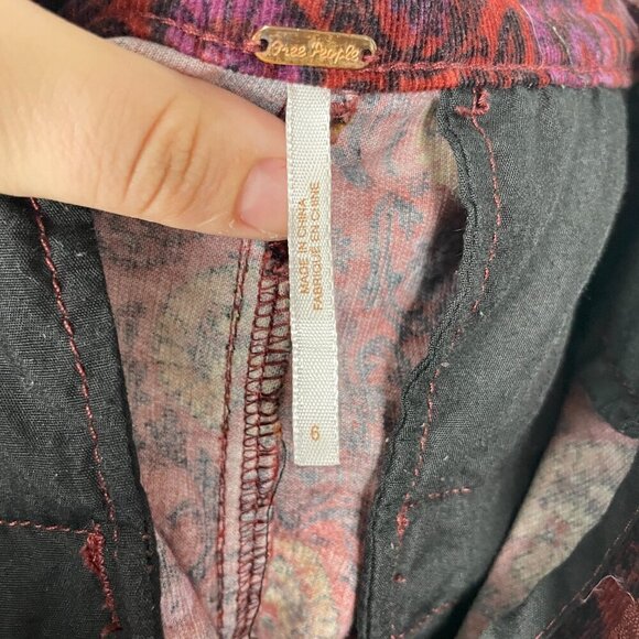 Free People Corduroy Red Paisley Flared Crop Tailored Pants Sz. 6 - Picture 11 of 15